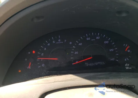 2010 Toyota Camry Base z USA, uszkodzony, nr VIN 4T4BF3EK0AR020490